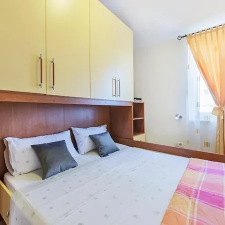 Cozy In With Wifi Pula